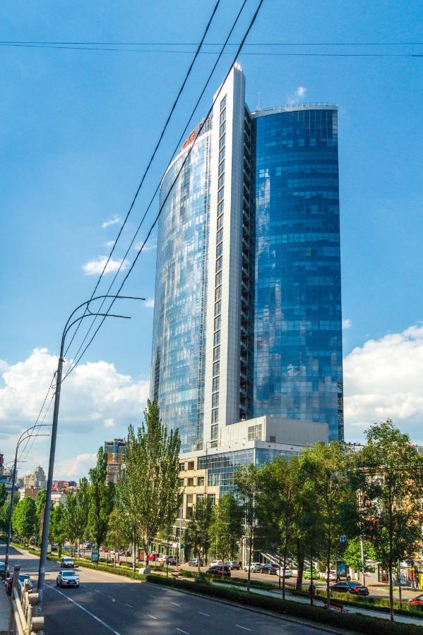 Бульвар Леси Украинки 10 Kiev Eksteriør billede